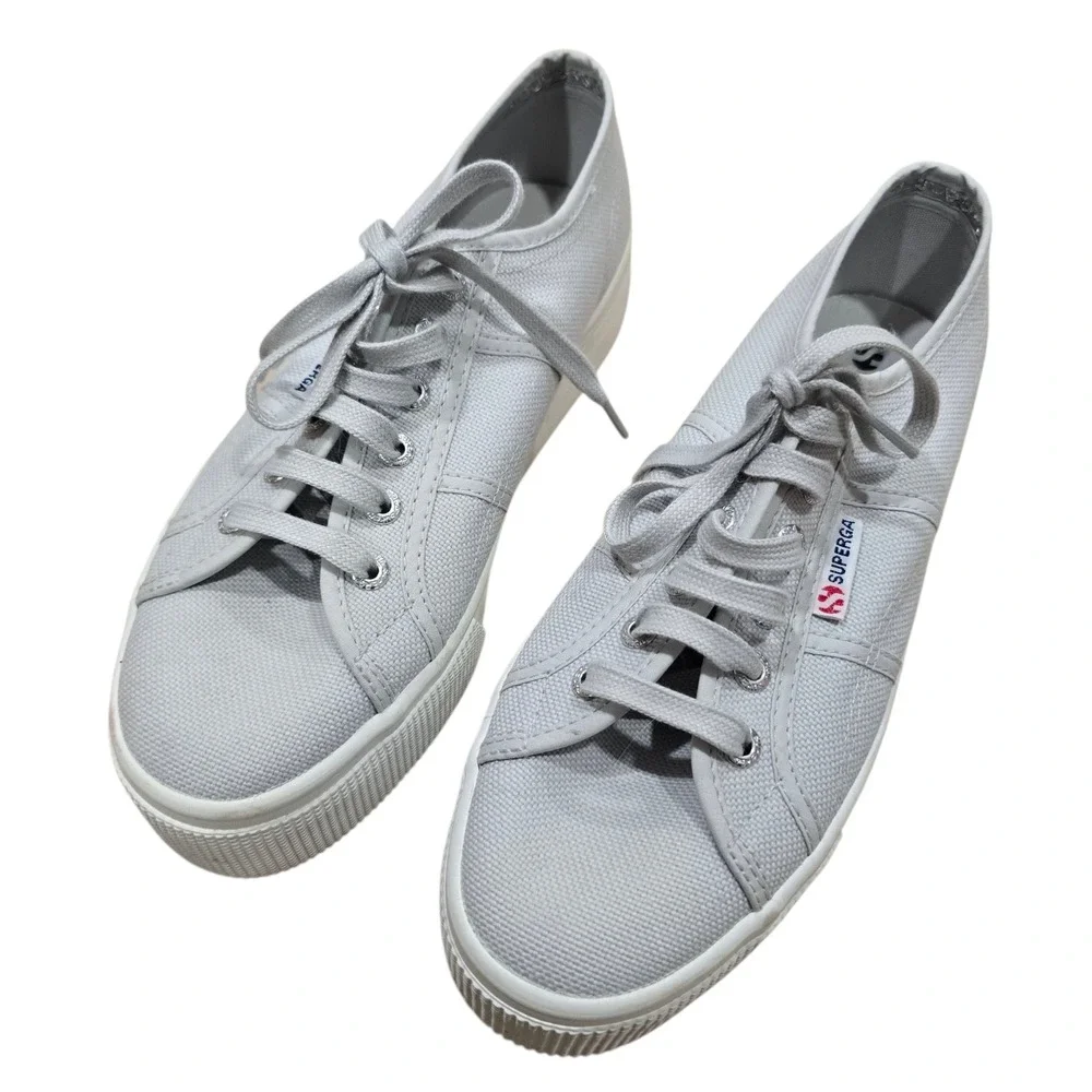 Superga step into